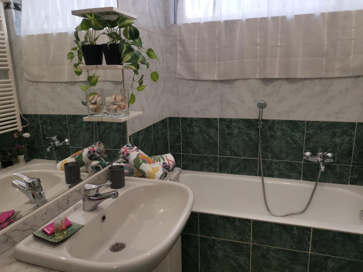 Bnbook Trilo Mind Rho Trilocale Con 2 Camere E 2 Bagni Экстерьер фото